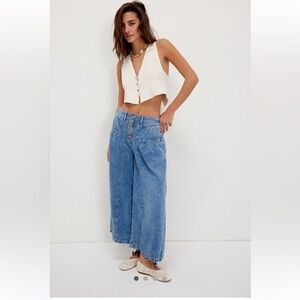 NWT FREE PEOPLE WE THE FREE BLOSSOM PULL ON JEANS